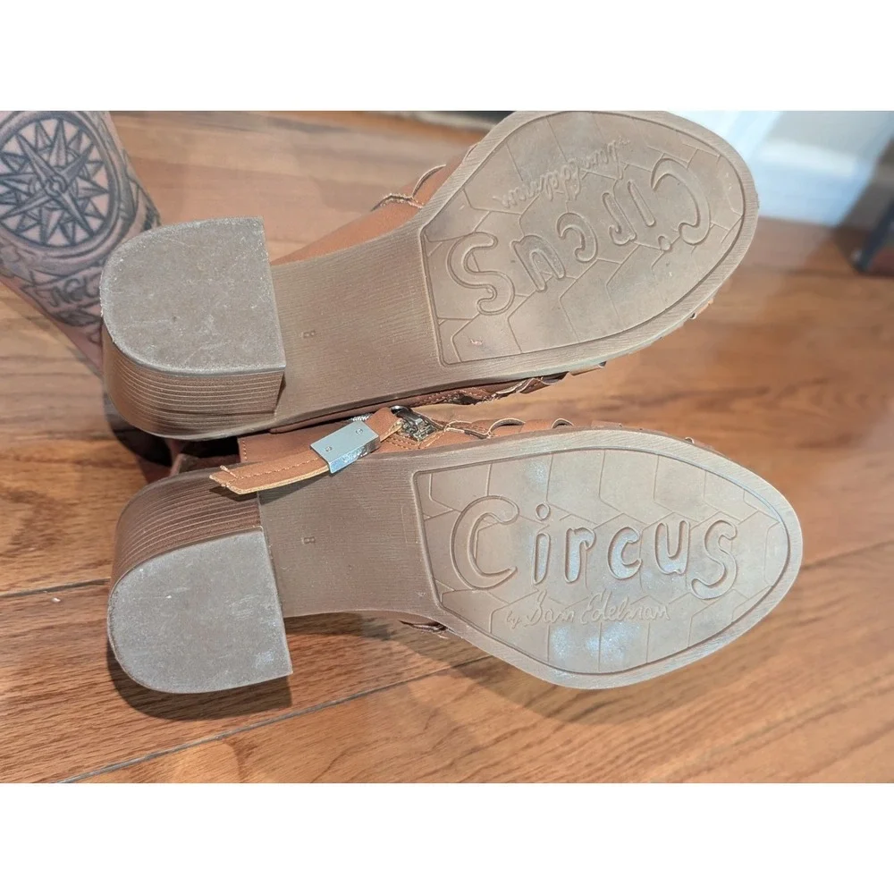 Boho Festival Circus by Sam Edelman Kesler Cutout Block Heel Sandals 8M